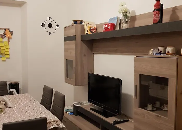 Controvento شقة *